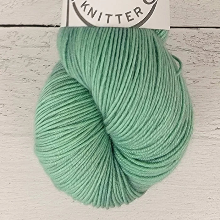 Plucky Knitter Primo Fingering