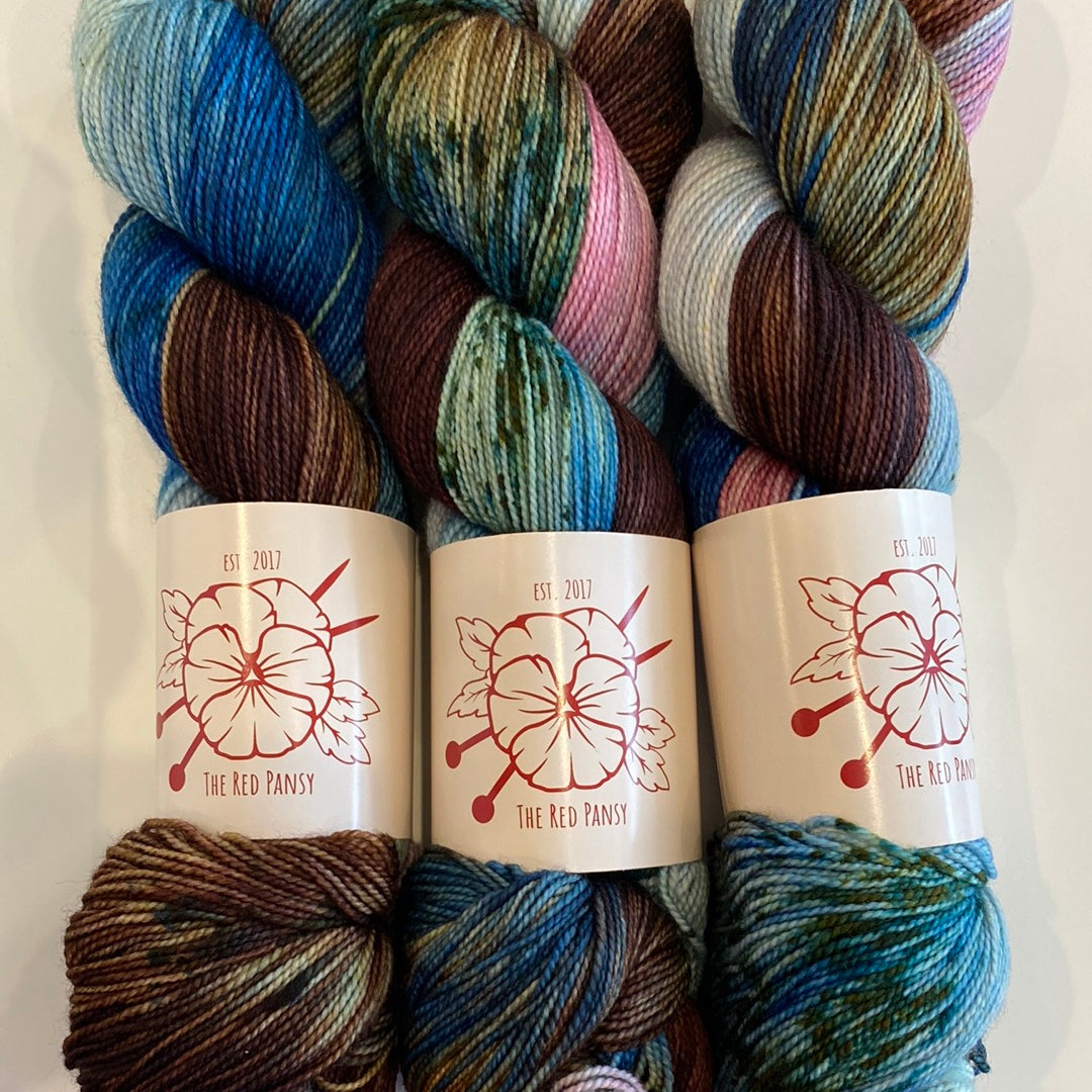 Voyager Twist by The Red Pansy